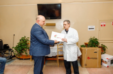 Член Совета Республики Д.Демидов посетил больницу сестринского ухода в Новополоцке