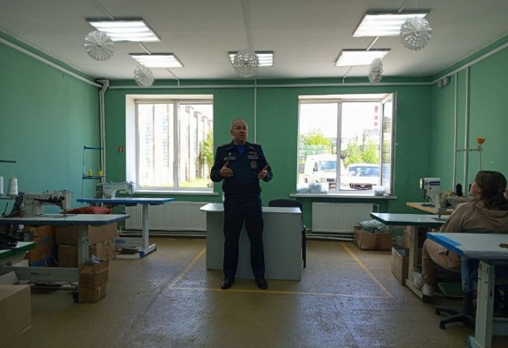 Сергей Мелешкин провел встречу с трудовым коллективом частного предприятия в Витебском районе