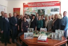 Член Совета Республики Е.Зябликова встретилась с профсоюзным активом Борисовского района
