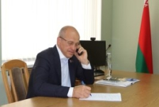Член Совета Республики В.Байко провел личный прием граждан и прямую телефонную линию