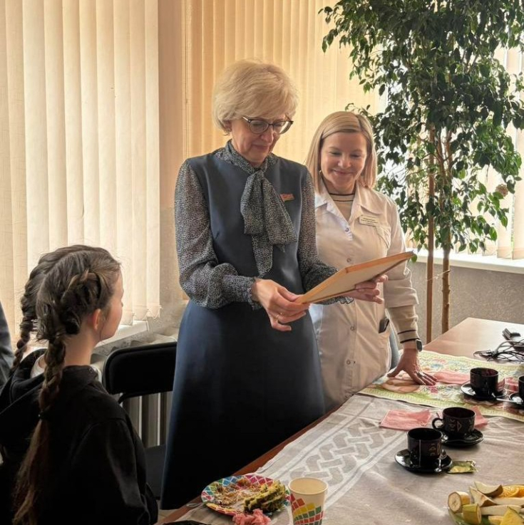 Заместитель председателя Постоянной комиссии Совета Республики по экономике, бюджету и финансам Ирина Левкович в рамках проекта "Рука помощи" посетила УЗ "Витебский областной клинический центр психиатрии и наркологии"