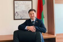 Алексей Васильев провел прямую телефонную линию
