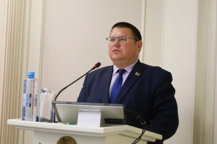 Члены Совета Республики П.Ошурик, И.Жук, А.Янушко приняли участие в заседании Гродненского областного Совета депутатов