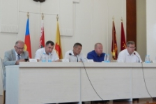 Член Совета Республики В.Хроленко принял участие в заседании Пинского райисполкома