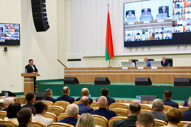 Павел Ошурик и Елена Стальбовская приняли участие в заседании Гродненского областного исполнительного комитета
