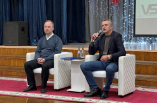 «Крепкое партнерство между школой, вузом и производством». А.Сидоров принял участие в профориентационной встрече «Инженеры будущего»