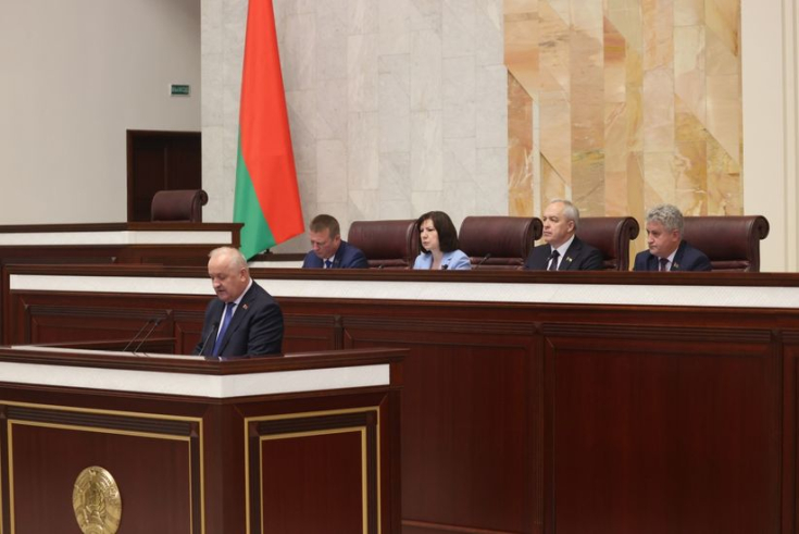 Состоялось совместное заседание палат белорусского Парламента и заседание сессии Совета Республики