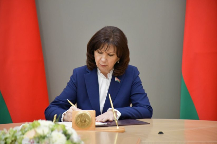 Председатель Совета Республики Н.Кочанова подписала Соглашение о сотрудничестве между Национальным собранием Республики Беларусь и Всекитайским собранием народных представителей КНР