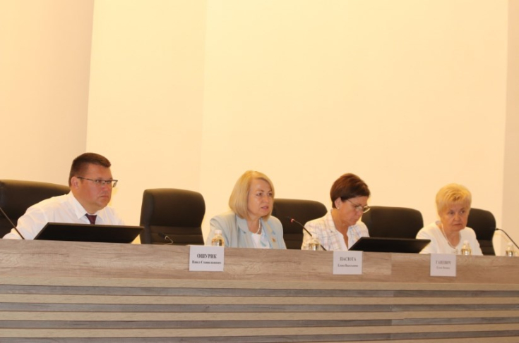 Член Совета Республики П.Ошурик принял участие в выездной сессии Гродненского областного Совета депутатов