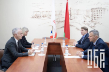 Член Совета Республики О.Романов принял участие во встрече с Поверенным в делах Франции в Республике Беларусь