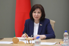 Наталья Кочанова провела встречу с членами первичной организации Белорусского союза женщин ОАО «Нафтан»