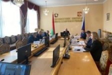 Член Президиума Совета Республики С.Рачков провел заседание Комиссии ПС по международным делам, миграционной политике и связям с соотечественниками