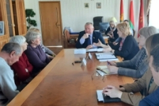 Член Совета Республики О.Дьяченко провел личный прием граждан в Костюковичском и Хотимском районах Могилевской области