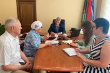 Член Совета Республики А.Неверов провел 
«прямую телефонную линию» и личный прием граждан 
