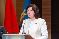 Наталья Кочанова приняла участие в торжественной церемонии открытия первого Республиканского молодежного женского форума