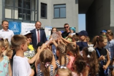 И.Головатый принял участие в церемонии открытия нового дома в Солигорске