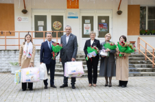 «Рождение маленьких белорусов — это большое событие для всей страны». Член Совета Республики Е.Фурс поздравила новополочанок, ставших мамами в День народного единства