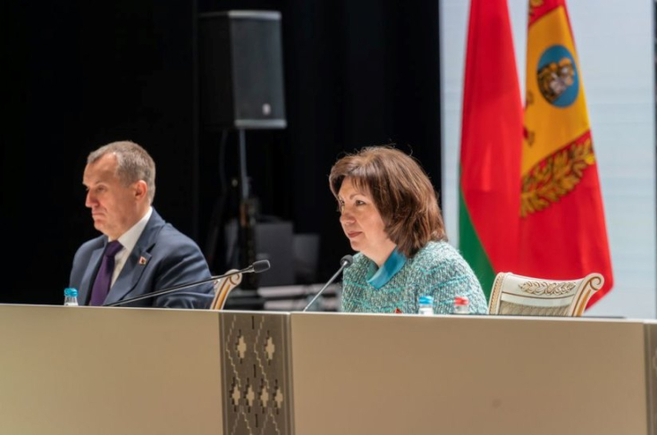 «Если где-то есть проблемы, надо сделать все для того, чтобы их решить. Мы должны дойти до каждого человека». Наталья Кочанова на встрече с председателями местных Советов депутатов