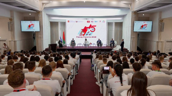 Председатель Совета Республики Наталья Кочанова встретилась с участниками проекта «Поезд Памяти» в Бресте