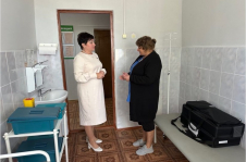 Член Совета Республики А.Смоляк провела мониторинг сферы здравоохранения Брагинского района