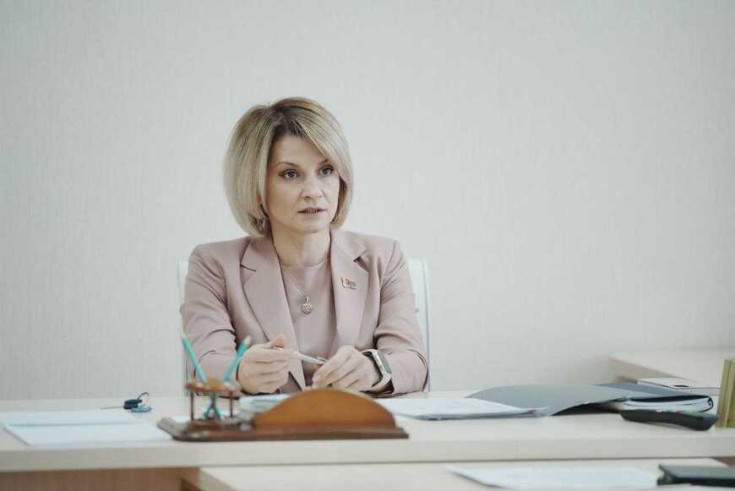 Член Постоянной комиссии Совета Республики по законодательству и государственному строительству Ксения Пантюхова провела личный прием граждан в Гомеле