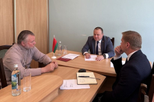 Член Совета Республики Э.Гаврилкович провел личный прием граждан