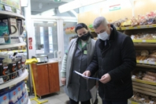
 Член
Совета Республики А.Неверов провел мониторинг цен на социально значимые товары 