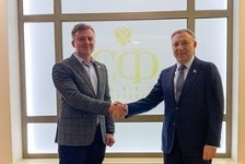 Председатель Молодежного совета Н.Рачиловский встретился с сенатором Российской Федерации