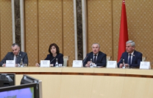 
  Члены
Совета Республики приняли участие в заседании Конституционной комиссии  