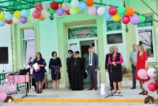Член Совета Республики Т.Шатликова приняла участие в торжественной линейке, посвященной Дню знаний