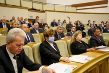 Член Совета Республики С.Анюховский 
принял участие в сессии Могилевского
областного Совета депутатов
