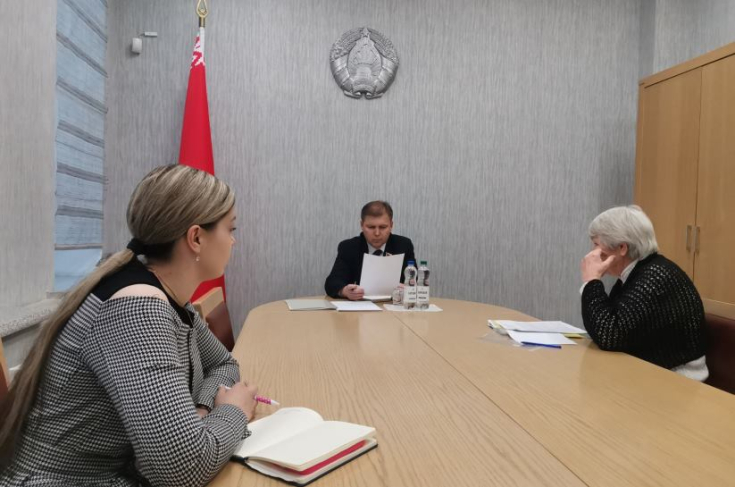 Член Президиума Совета Республики С.Сивец провел личный прием граждан в Совете Республики Национального собрания Республики Беларусь