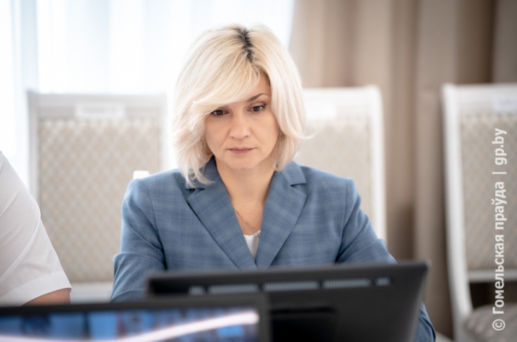 Член Совета Республики К.Пантюхова приняла участие в совещании по вопросам организации полевых работ