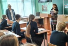 Член Совета Республики И.Сачковская встретилась с учащимися