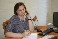 Член Совета Республики Е.Серафинович провела прием граждан и «прямую телефонную линию»