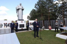 Алексей Кушнаренко принял участие в открытии мемориальных плит