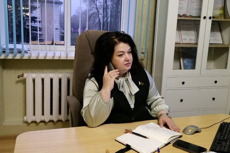 «Слушать людей и помогать им – это два взаимосвязанных принципа, которые лежат в основе здоровых человеческих отношений и сильного общества»: Татьяна Игнатюк провела личный прием граждан