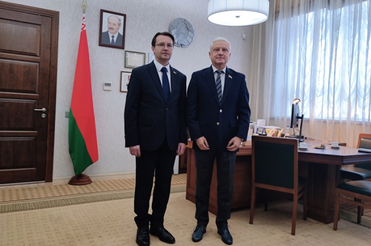 Член Президиума Совета Республики С.Рачков провел встречу с Послом Беларуси в Индонезии