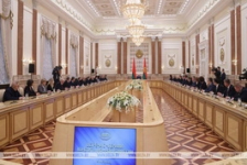 Председатель Совета Республики Наталья Кочанова приняла участие в заседании Конституционной комиссии