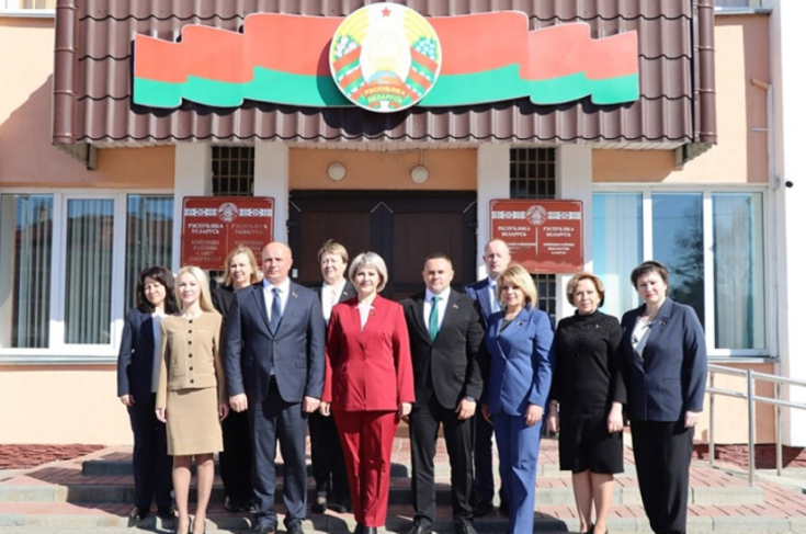 Член Совета Республики Л.Сапего приняла участие в выездном заседании постоянной комиссии Гомельского областного Совета депутатов по мандатам, законности, местному управлению и самоуправлению