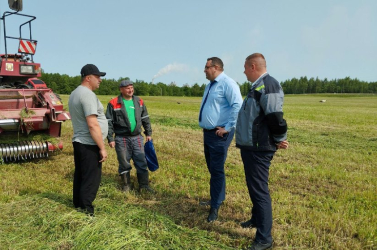 И.Сергеев: труд аграриев — залог экономической и продовольственной стабильности государства