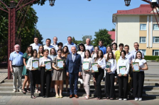 Член Совета Республики Г.Протосовицкий встретился с выпускниками школ Столинского района