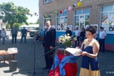 Член Совета Республики Ф. Яшков принял участие в торжественной линейке Ельской специальной школы-интерната