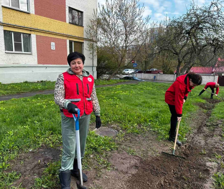 Единство, созидание, ответственность. Алла Смоляк о традиции проведения субботников