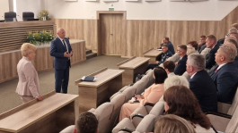 В фокусе членов Совета Республики – уборочная кампания. Андрей Жамойда обсудил с представителями сельисполкомов полевые работы
