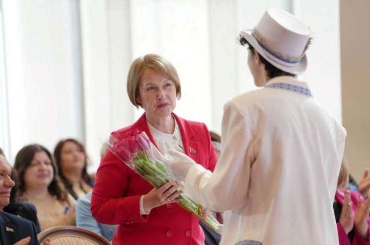 Член Совета Республики Е.Зенкевич приняла участие в торжественном приеме женской общественности