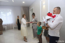 Светлый момент для многодетной семьи из Лельчиц