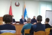 Член Совета Республики А.Неверов встретился с трудовым коллективом