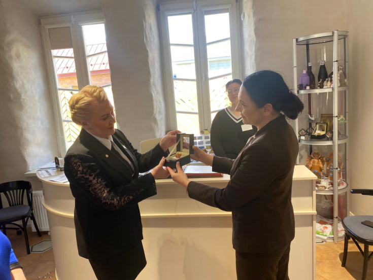 Член Совета Республики Наталья Глинская встретилась с коллективом Воложинского краеведческого музея