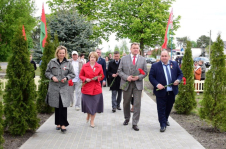 Член Совета Республики Е.Зенкевич приняла участие в митинге на открытии обновленного памятника партизанскому движению